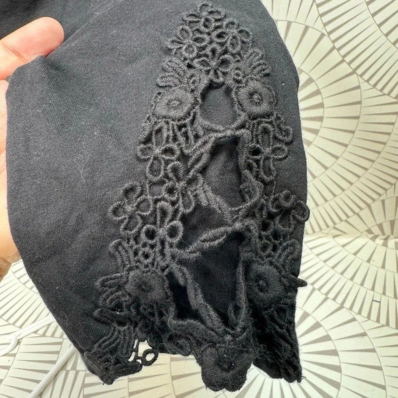 Torrid Women’s Pull On Black Leggings Size 3 (22-24) Lace Accent Pant Side - Picture 2 of 5